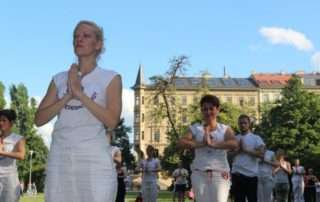 Mezinarodni den jogy v Praze