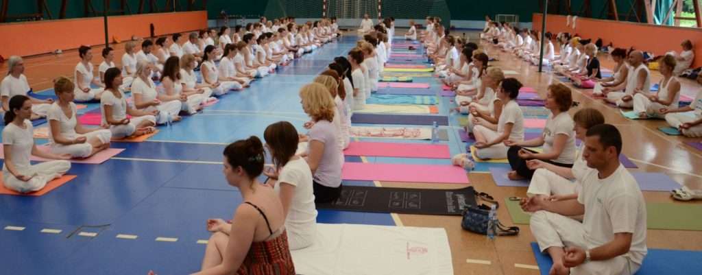 skalarni joga retreat
